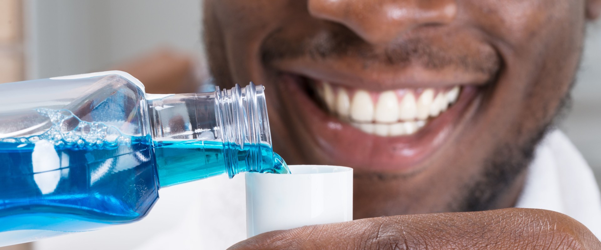 Everything You Need to Know About Antibacterial Mouthwash